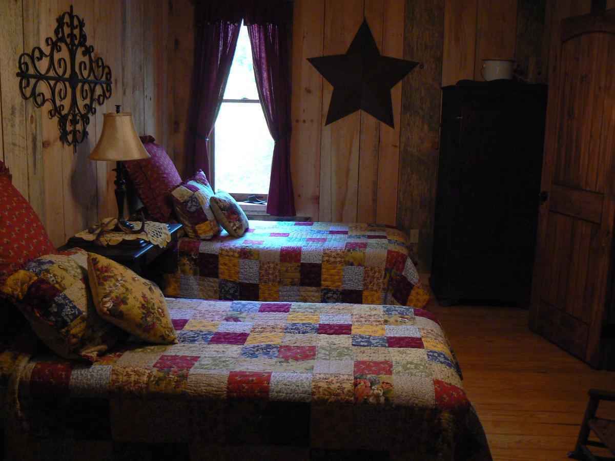 French Broad Outpost Ranch Hotell Del Rio Eksteriør bilde